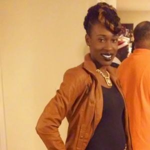 Meet your Posher, Tona